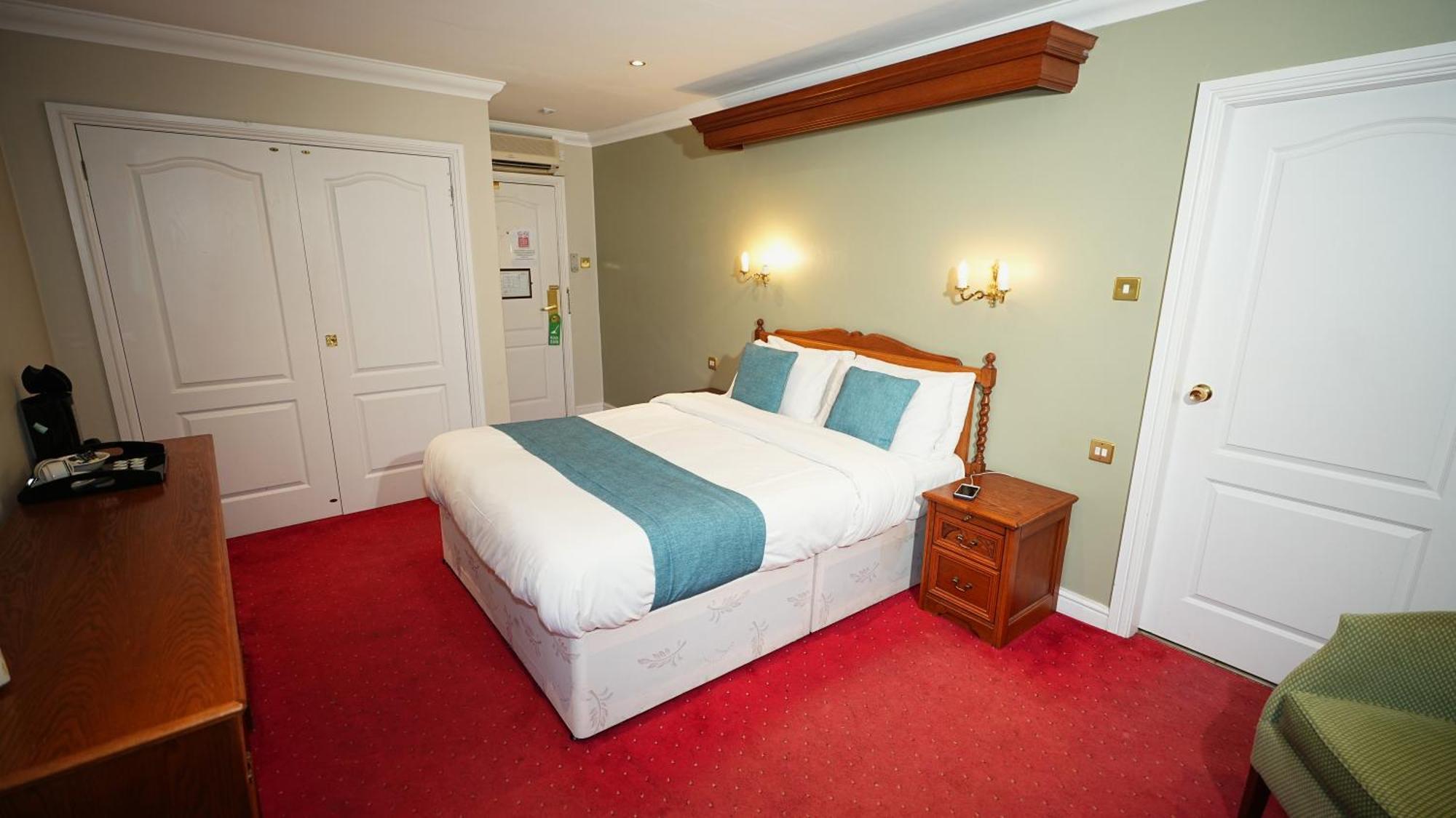 Consort Hotel Rotherham Eksteriør bilde