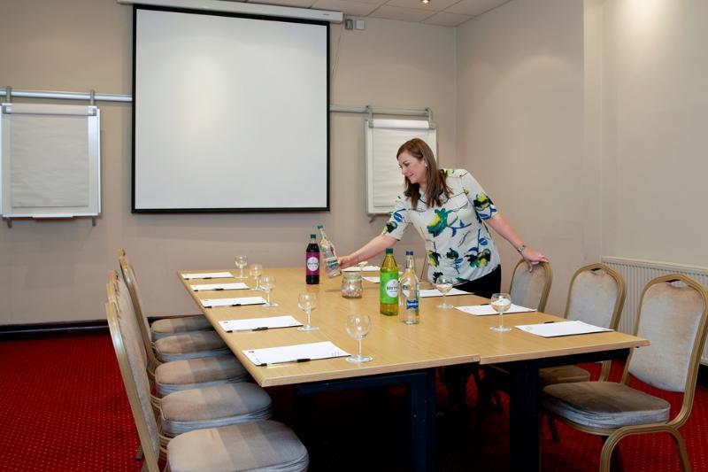 Consort Hotel Rotherham Eksteriør bilde